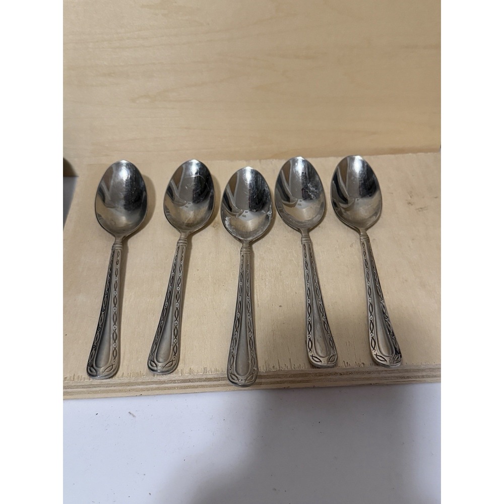 oneida stainless flatware Tea Spoons 5 Total